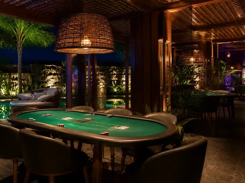 Kuta NLH-PLO Nights - photo 2
